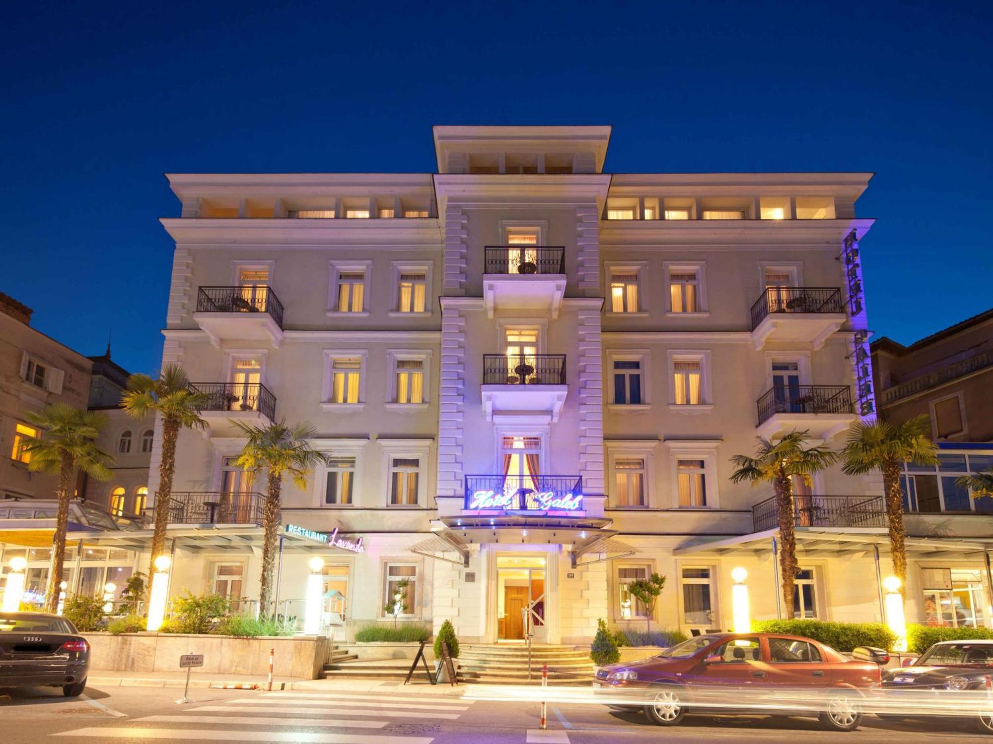 Hotel Galeb โอปาติยา ภายนอก รูปภาพ